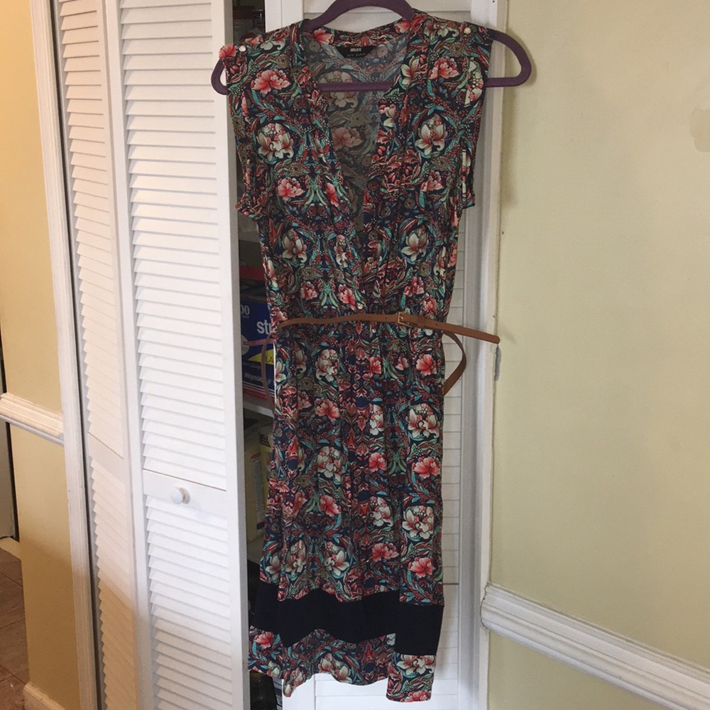 Floral, belted sundress